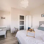 Rodzinny Apartament 5-Osobowy - Basen, Tenis, Silownia *