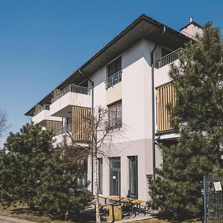 Rodzinny Apartament 5-Osobowy - Basen, Tenis, Silownia Lägenhet *