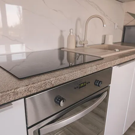 Brisa - Basen, Kort Tenisowy, Silownia - Aktywny Wypoczynek Dla Calej Rodziny - 2homerent